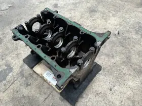 11111247174 BMW Engine Lower Cylinder Block Housing 318IS E36