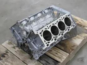 11111747743 BMW Engine Motor Block Nikasil 540I 740I E34 E38