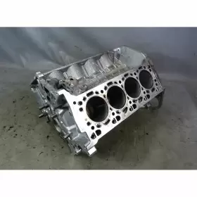 11112351268 BMW Engine Block Cylinder Housing F10 M5 F12 M6