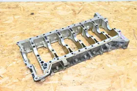11117585986 BMW Engine Motor Block Lower Crankcase Cylinder