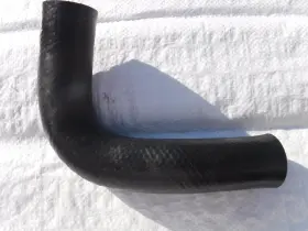 11151272794 BMW Cylinder Head Hose E21 323I M20