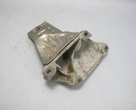 22116784824 BMW Xdrive Right Engine Arm Bracket Awd
