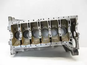 762510603 BMW Engine Cylinder Block 740LI X1 X3 X4 X5 X6