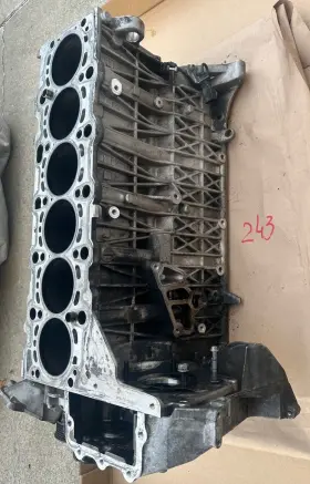 7799671 BMW Diesel Engine Motor Block E90 E70 335D X5 Turbo #2