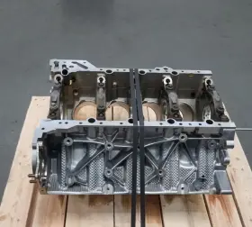 7848651 BMW Engine Block F85