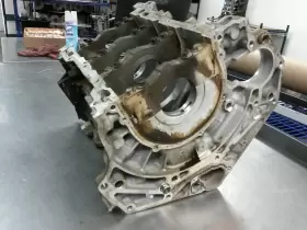 12586589 CADILLAC Engine Cylinder Block Sts #3