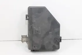 25822670 CADILLAC Engine Fuse Box Relay Junction Block Panel
