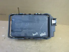 84533304 CADILLAC Engine Fuse Box Relay Junction Block Panel #2