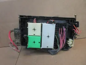 10361102 CHEVROLET Engine Fuse Box Relay Junction Block Panel #3