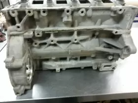 12583047 CHEVROLET Engine Cylinder Block #3