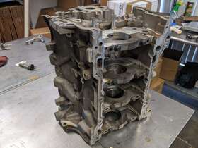 12640490 CHEVROLET Engine Cylinder Block Camaro