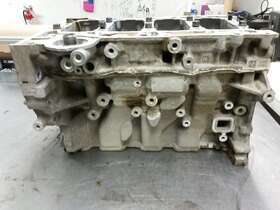 12640516 CHEVROLET Engine Cylinder Block Malibu