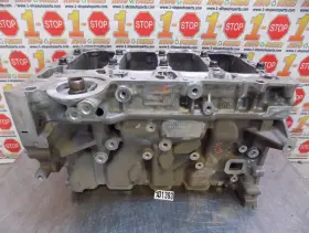 12674752 CHEVROLET Engine Cylinder Block #3