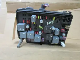 15274507 CHEVROLET Engine Fuse Box Relay Junction Block Panel