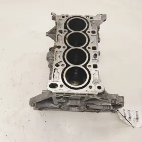 302.GM1G22 CHEVROLET Trax Engine Cylinder Block Chevy