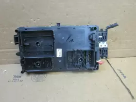 85118698 CHEVROLET Engine Fuse Box Relay Junction Block Panel #2