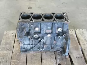55504591 CHEVROLET Lwn Duramax Engine Block Mains Gm Gmc #2