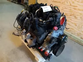 SUBURBN15 CHEVROLET TRUCK Engine 1500 Avalanche