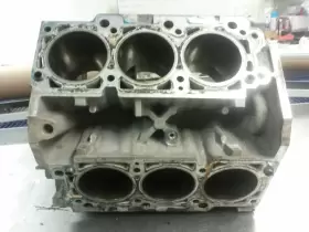 04792660AC CHRYSLER Engine Cylinder Block Sebring