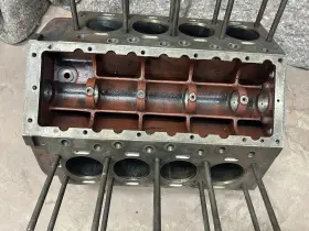135890 DAIMLER Engine Block Bored SP250 Dart