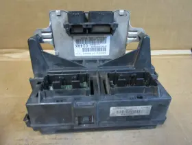 04692084 DODGE Totally Integrated Power Module Fuse Box Tipm