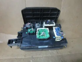 04692322 DODGE Totally Integrated Power Module Fuse Box Tipm