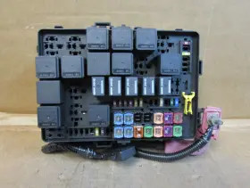 68083967 DODGE Charger Engine Fuse Box Relay Junction Block