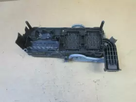 68143314 DODGE Engine Fuse Box Relay Junction Block Journey #3