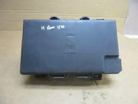 68192083 DODGE Totally Integrated Power Module Fuse Box Tipm #3