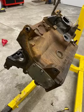 AC40-9 FIAT Engine Block Running Car