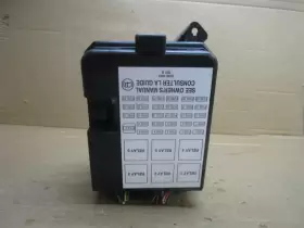3F2T-14A067-JA FORD Interior Cabin Fuse Box Relay Junction #2