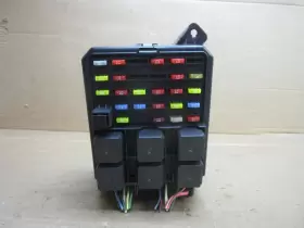 3F2T-14A067-JA FORD Interior Cabin Fuse Box Relay Junction