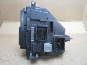 7L2T14B476CD FORD Multifunction Body Control Module Fuse Box