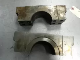 7T4E3300DA FORD Engine Block Caps Edge #2