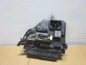8L2T14B476CA FORD Multifunction Body Control Module Fuse Box