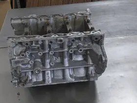 AT4E6010AK FORD Engine Cylinder Block 4WD Explorer #3
