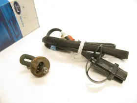 E43Z-6D008-A FORD Engine Block Heater Diesel Kit Tempo