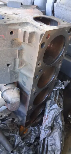 E89E-6015-AD FORD Engine Cylinder Block Ranger