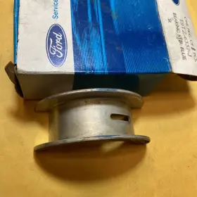 E9TZ-6337-J FORD Nos Engine Crankshaft Crank Bearing #3