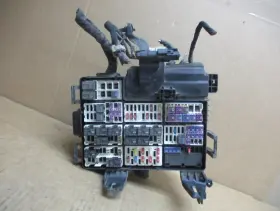 HL3T12A581ACD FORD Engine Fuse Box Relay Junction Block F-150