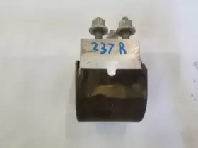 F250SD FORD TRUCK Engine Right Motor Mount F350