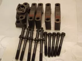 5.7L GENERAL MOTORS Block Bolt Caps Seal Auto Marine Chevy Gm
