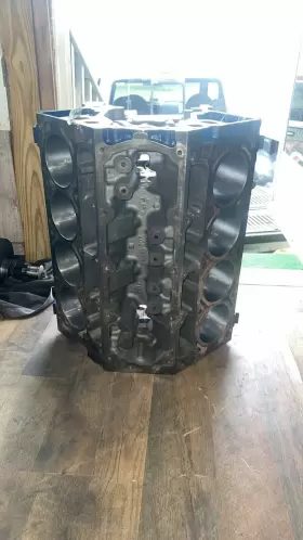 General Motors L59 Gm Chevrolet Gmc Ly5 Vortec Gen 4 5.3l 4.8l Engine Bare Block .30 Inch Bore 3.898