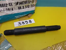 Gm 14076652 Or 3523890 Exhaust Manifold Pipe Stud Lot Of 5 Free Shipping / Nos