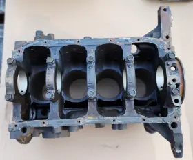 24576035 GM Engine Block Standard Chevy #2