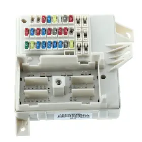 25855323 GM Fuse Relay Junction Block Enclave Outlook