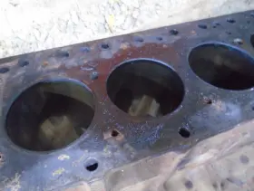 3738367 GM Engine Block Standard Chevy #2