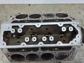 T2142244A3ZX1171 GM Door Cylinder Engine Motor Block Crank #2