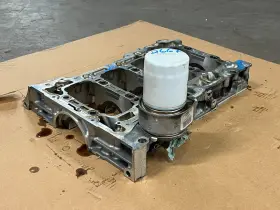 4D16010178 GMC Engine Motor Block Crank Terrain Denali
