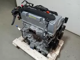 300-80724B HONDA Engine Cr-v